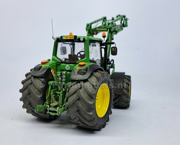 &Oslash; 47 mm: JD 6930-7430 WIKING: 2x Trelleborg Banden met RESIN Velgen BLANK geleverd  1:32   Farmmodels Custom Line Series  