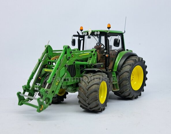 &Oslash; 47 mm: JD 6930-7430 WIKING: 2x Trelleborg Banden met RESIN Velgen JD GEEL Gespoten geleverd  1:32 Farmmodels Custom Line Series  
