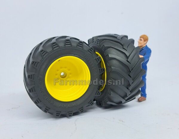 &Oslash; 61.5 mm: JD 6930/ 7430 Wiking: 2x Trelleborg Banden met Resin Velgen JOHN DEERE GEEL Gespoten geleverd 1:32   Farmmodels Custom Line Series  