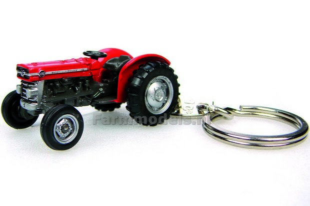 SLEUTELHANGER Massey Ferguson 135 Universal Hobbies 5566