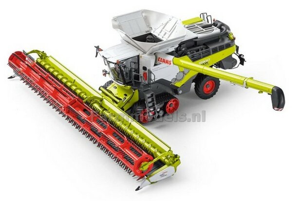 CLAAS LEXION 8900 TERRA TRAC MY23 DEMO MACHINE + CONVIO 1380 Lim. Ed. 1000 stuks 1:32     00 0257 763 0   