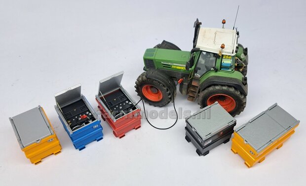 Februari 2026: COMBI-DEAL BOUWKIT: 1x TOLSMA TANK + 1x "DELUXE"  995L 3D Geprint Resin, BLAUW + Details op kleur geleverd incl. Pr&eacute;-Cut Decals 1:32    