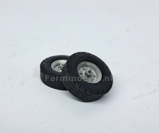  &Oslash; 19 x 6 mm: 2x Aanhanger bandjes met weg profiel RESIN velgen ALUMINIUM METALIC Gespoten geleverd1:32 