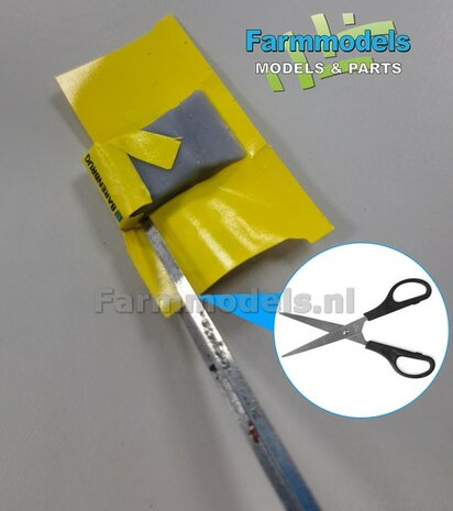 Graszaad: BARENBRUG DOORZAAI  SET C = 6 liggende volle zakken (2 verschillende vormen) + 6x Pr&eacute;-Cut decal-stickers  1:32  