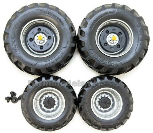 &Oslash; 67.4 x 24.7 mm + &Oslash; 52 x 20,4 mm : Vredestein bandenset &Oslash; 3 mm as incl. eindkapjes, steekassen en wielgewichten  1:32   MM2608