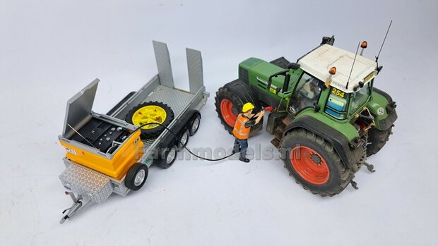 Opbergkist TRAANPLAAT 37.5mm x 15.3mm x 14.7mm DEURAFDRUK BOVENKANT Materiaal Resin ALUMINIUM gespoten geleverd 1:32    