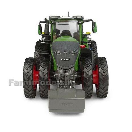 US VERSION met rondom dubbellucht-2026 Fendt 1052 Vario 1:32 Universal Hobbies UH6876    