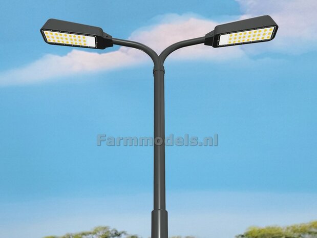 2x LANTAARNPALEN 178mm DUBBEL ARMATUUR VERSIE G2 GRIJS RAL 7035 + LED VERLICHTING en INSPECTIELUIK Decals  1:32    