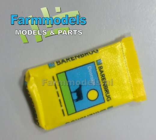 Ma&iuml;szaad: PIONEER CORNSEED  SET A = 5x verschillende volle zakken + 1x lege zak zaadgoed + 6x Pr&eacute;-Cut decal-stickers  1:32  