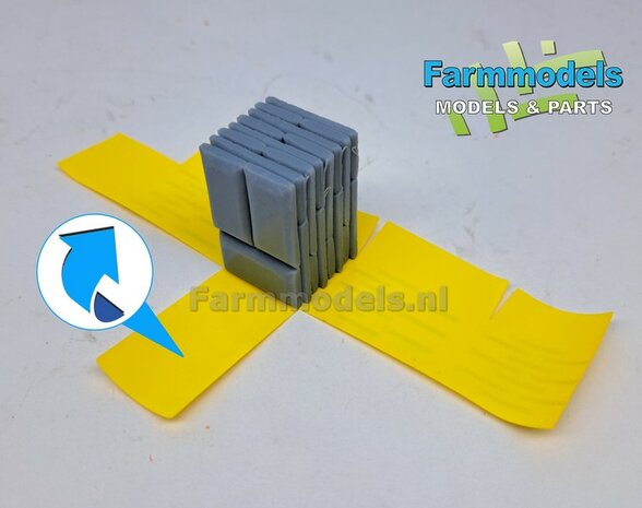 Gestapelde zakken Ma&iuml;szaad: PIONEER CORNSEED SET L = 8 lagen zaadgoed + 1 losse zak + 5x Pr&eacute;-Cut decal-stickers 1:32  