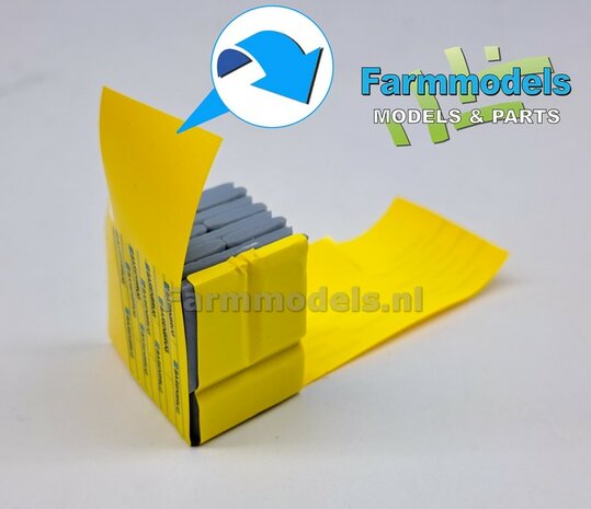 Gestapelde zakken Ma&iuml;szaad: PIONEER CORNSEED SET L = 8 lagen zaadgoed + 1 losse zak + 5x Pr&eacute;-Cut decal-stickers 1:32  