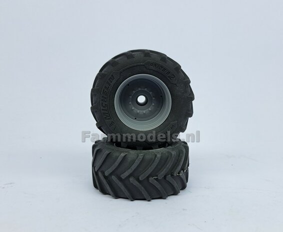 &Oslash; 56.7 x 26.1 mm: FENDT 1052 UH: 2x Michelin Axiobib2 Banden + RESIN Velgen BLANK geleverd 1:32 Farmmodels Premium Line 