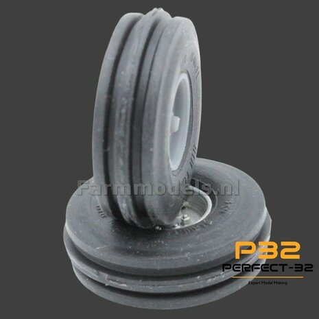 2x &Oslash; 30 x 10 mm: 2WD Three Rib Tire 11.00R16 Banden en As stompen RESIN. Velgen ALU-GRIJS Gespoten 1:32   PERFECT-32 P23