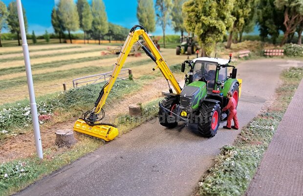 BOUWKIT: HERDER GRENADIER HYDRAULIEK-UNIT Resin, BLANK geleverd incl Pr&eacute;-Cut Decal Stickers 1:32  