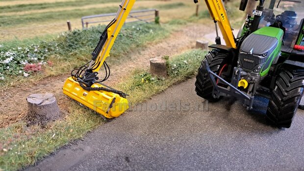 BOUWKIT: HERDER ECOMAAIER KMU Resin, BLANK geleverd incl Pr&eacute;-Cut Decal Stickers, snelwissel en ketting 1:32  