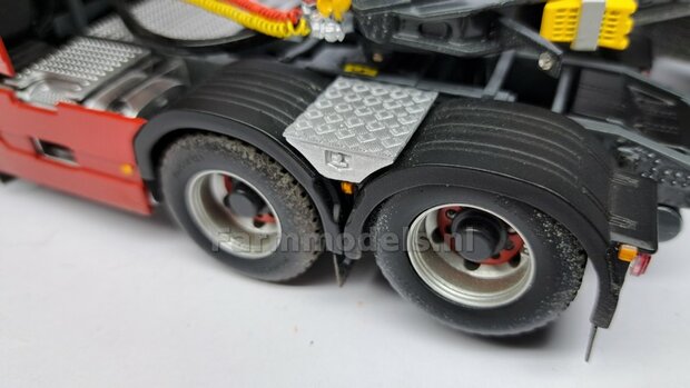 4x WABCO LUCHTKOPPELING + STOFKLEP, echt beweeg- &amp; koppelbaar Mat: Resin, ALUMINIUM + GEEL Geleverd, geschikt voor &Oslash; 0.5mm luchtleidingen 1:32