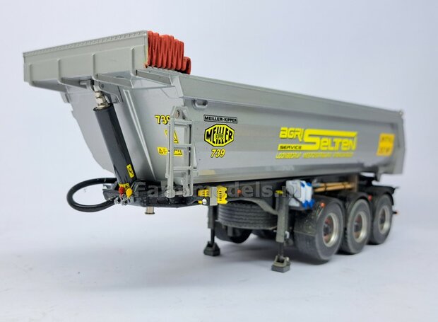 2x WABCO LUCHTKOPPELING + STOFKLEP, echt beweeg- &amp; koppelbaar Mat: Resin, ALUMINIUM + ROOD Geleverd, geschikt voor &Oslash; 0.5mm luchtleidingen 1:32