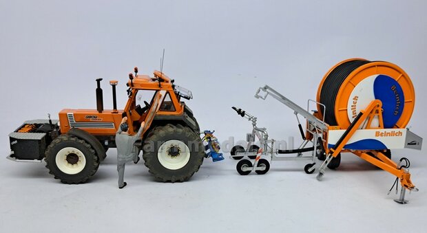 BOUWKIT: UITTRIJBOK REGENHASPEL met optie voor Hydrauliek- Lucht- &amp; Stroom aansluiting 3-Punt Bok Materiaal RESIN BLANK geleverd  1:32