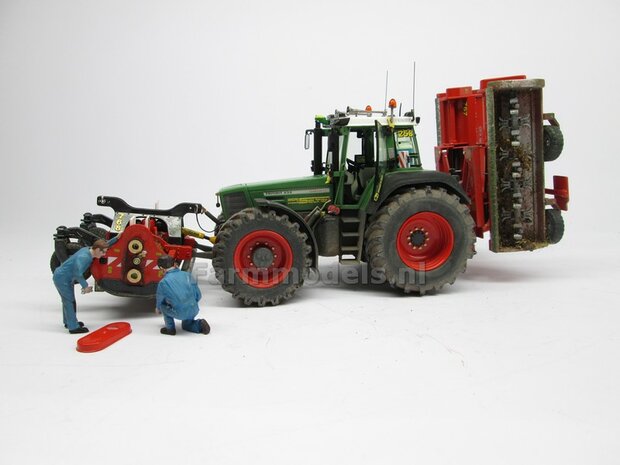 4x 13-Polige STEKKER + VERLICHTINGSKABEL  &Oslash; 0.3 mm Materiaal RESIN, BLANK Geleverd + &Oslash; 0.3 mm kabel  1:32 