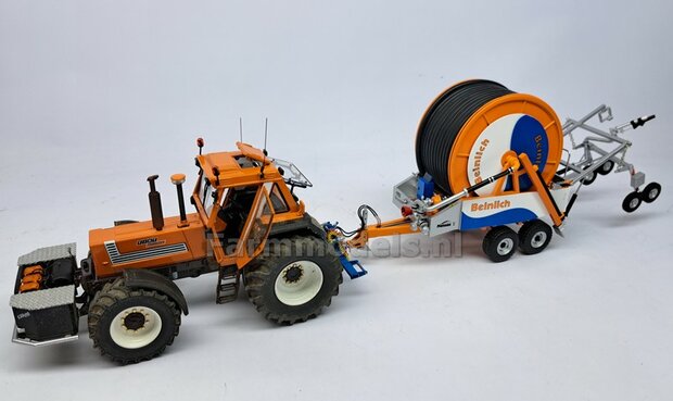 BOUWKIT: UITTRIJBOK REGENHASPEL met opties voor Hydrauliek- Lucht- &amp; Stroom aansluiting 3-Punt Bok Mat: Resin BLAUW/GEEL &amp; ALU gespoten 1:32