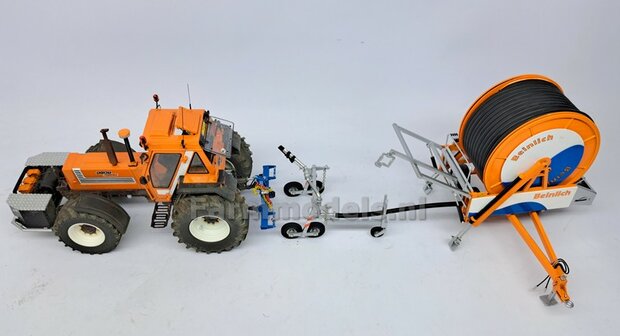 &Oslash; 58.5 mm: FIAT 1580/ 160-90 van ROS: 2x ACHTERAS Banden met RESIN 8 GAATS-Velgen NH/ FIAT WIT gespoten geleverd  1:32   Farmmodels Custom Line Series  