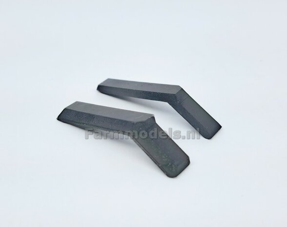 2x ACHTERAS SPATBORDEN 7.7mm breed t.b.v. FIAT 1580/ 160-90 van ROS:    Materiaal RESIN BLANK geleverd  1:32  