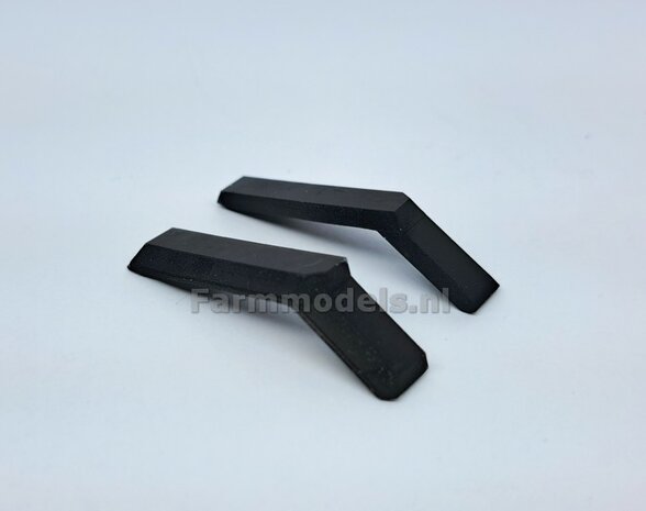 2x ACHTERAS SPATBORDEN 7.7mm breed t.b.v. FIAT 1580/ 160-90 van ROS:    Materiaal Resin ZWART MATT Gespoten geleverd  1:32  