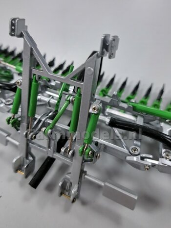 BOUWKIT: KOPPELBOK Resin ALUMINIUM Gespoten + 2x CILINDER + 6x Montage nagels  t.b.v. koppelen Joskin Pendislide met VEENHUIS Mesttank UH 1:32