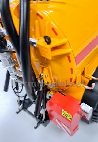 BOUWKIT: KOPPELBOK Resin ALUMINIUM Gespoten + 2x CILINDER + 6x Montage nagels  t.b.v. koppelen Joskin Pendislide met VEENHUIS Mesttank UH 1:32