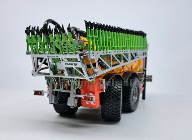 BOUWKIT: KOPPELBOK Resin ALUMINIUM Gespoten + 2x CILINDER + 6x Montage nagels  t.b.v. koppelen Joskin Pendislide met VEENHUIS Mesttank UH 1:32