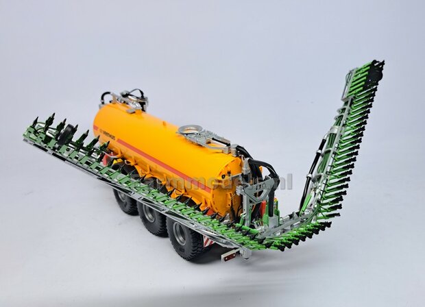 BOUWKIT: KOPPELBOKSET nr 627580 + 1x JOSKIN PENDISLIDE + 1x VEENHUIS 3-asser MESTTANK UH (BOK + CILINDERS ZELF TE MONTEREN) 1:32