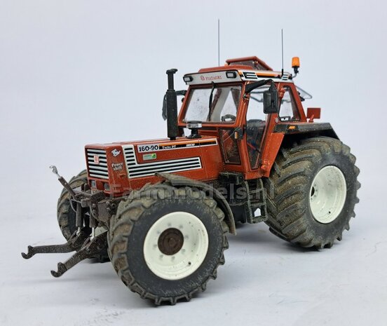 1x ZWAAILAMPSTEUN VERSIE K &Oslash; 1mm steun. Mat: Resin ALUMINIUM glans geschikt voor montage Farmmodels Zwaailampen 