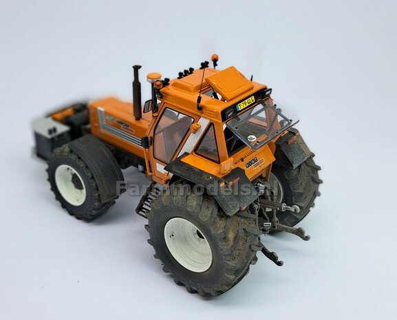 2x ZWAAILAMPSTEUN VERSIE K &Oslash; 1mm steun. Mat: Resin ALUMINIUM glans geschikt voor montage Farmmodels Zwaailampen 