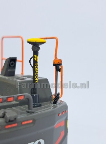 2x ZWAAILAMPEN V2  = 2x Zwaailamphuis/houder + 2x afdekkap VERSIE 2, geschikt voor montage op &Oslash; 1mm steun 1:32  