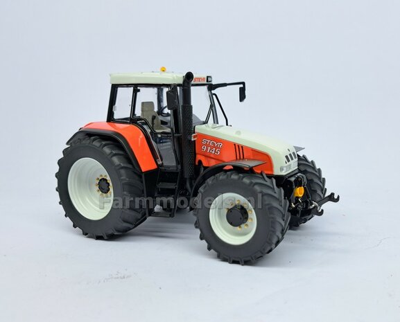 VERBOUWD: Steyr 9145 1:32 nieuwe banden &amp; WIT gespoten velgen, eindvertragingen-wielmoeren &amp; FREE GIFT VOORRUIT STICKERSET 1:32  MM2424-REB  NB2B