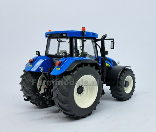 VERBOUWD: New Holland T7550 blue 1:32 nieuwe banden &amp; WIT gespoten velgen, eindvertragingen-wielmoeren &amp; FREE GIFT VOORRUIT STICKERSET 1:32  MM2212-REB  NB2B