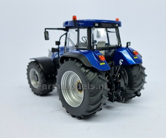 VERBOUWD: New Holland T7550 1:32 nieuwe banden &amp; ALU-METALIC gespoten velgen, eindvertragingen-wielmoeren &amp; FREE GIFT VOORRUIT STICKERSET 1:32  MM2217-REB  NB2B