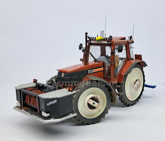 2x AFDEK-/ BESCHERM DOPJES t.b.v. ZWAAILAMPSTEUN passen op  &Oslash; 1mm steun. Materiaal: Resin ZWART gespoten geleverd 1:32  