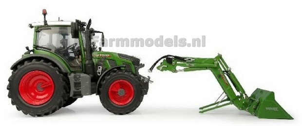 Fendt 515 Vario + afneembare voorlader met bak - 2026 + FREE GIFT VOORRUIT STICKERSET 1:32 Universal Hobbies UH6741   