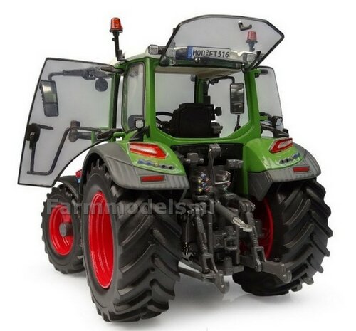 Fendt 516 Vario - 2026 + FREE GIFT VOORRUIT STICKERSET 1:32 Universal Hobbies UH6740    