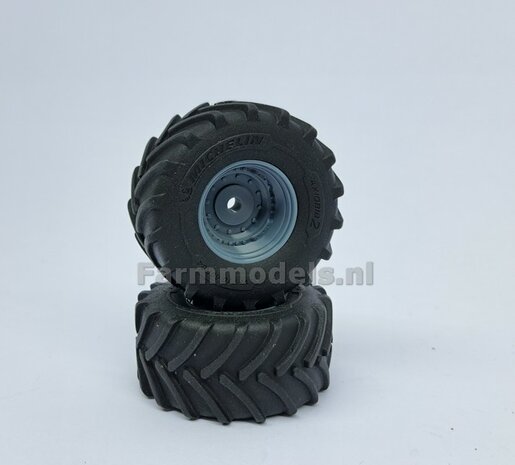 &Oslash; 54.8 x 25.8 mm: JD 8R 410: 2x Michelin Axiobib2 Banden + RESIN Velgen BLANK Geleverd 1:32    Farmmodels Premium Line Series 