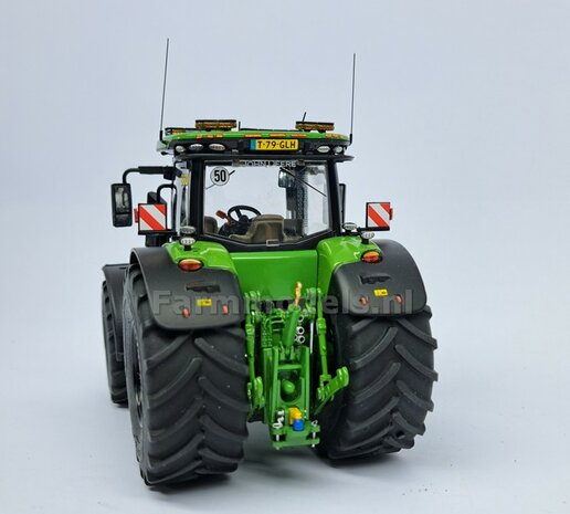 &Oslash; 54.8 x 25.8 mm: JD 7R Series: 2x Michelin Axiobib2 Banden + RESIN Velgen BLANK Geleverd 1:32    Farmmodels Premium Line Series 