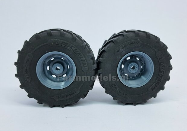 &Oslash; 70.3 x 30.4 mm: JOHN DEERE 7R &amp; 8R Wiking: 2x Michelin Axiobib2 Banden + RESIN Velgen BLANK geleverd 1:32    Farmmodels Premium Line Series  