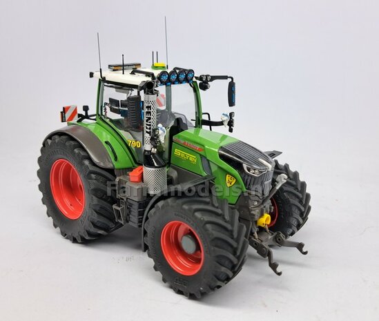 COMBI SET: 2x &Oslash; 51 mm + 2x &Oslash; 68 mm: Fendt 728 Wiking Bandenset BLANK  1:32  PERFECT-32 P28 + P29