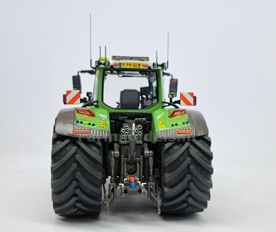 COMBI SET: 2x &Oslash; 51 mm + 2x &Oslash; 68 mm: Fendt 728 Wiking Bandenset ROOD incl. 2x afdekplaat achteras 1:32  PERFECT-32 P28 + P29