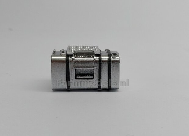1x bouwkit dieseltank MIDDEL Volvo FH  Marge Models 1:32