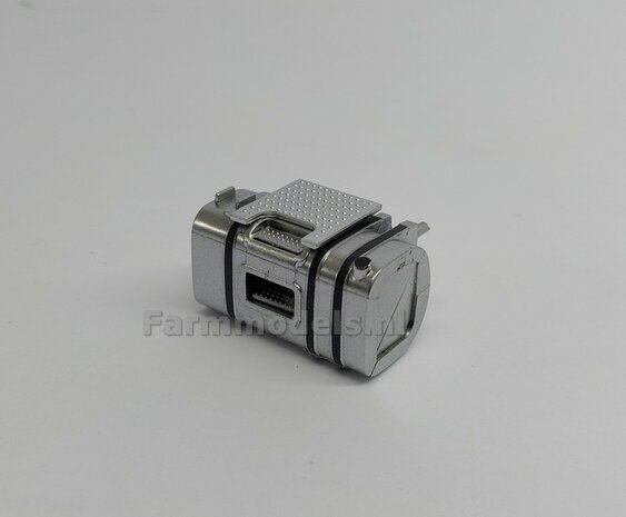 1x bouwkit dieseltank MIDDEL Volvo FH  Marge Models 1:32
