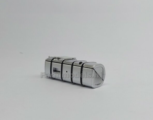 1x bouwkit dieseltank GROOT Volvo FH  Marge Models 1:32