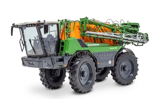 Amazone Pantera 7004 1:32 Universal Hobbies UH6786    NB2B     SNEL LEVERBAAR/AVAILABLE SOON