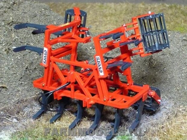 Evers Garron 5.1 Cultivator BOUWKIT opklapbaar, 1:32 